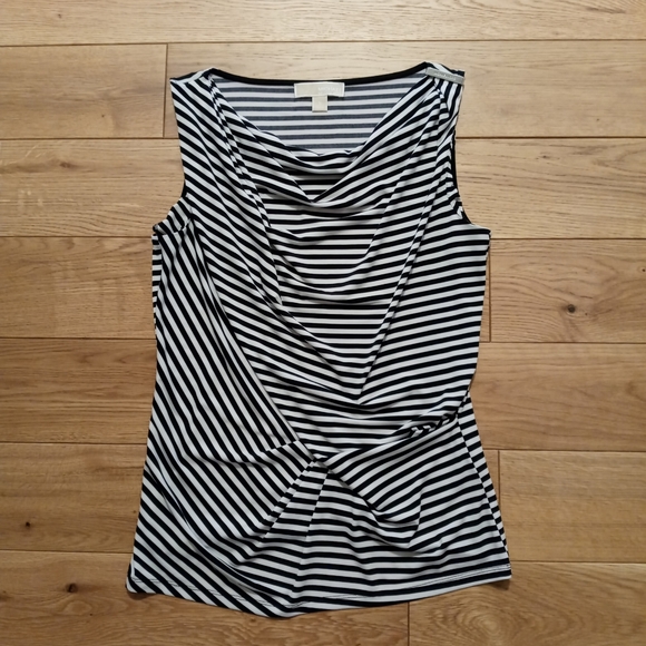 MICHAEL Michael Kors Tops - MICHAEL Michael Kors Womens size M shirt